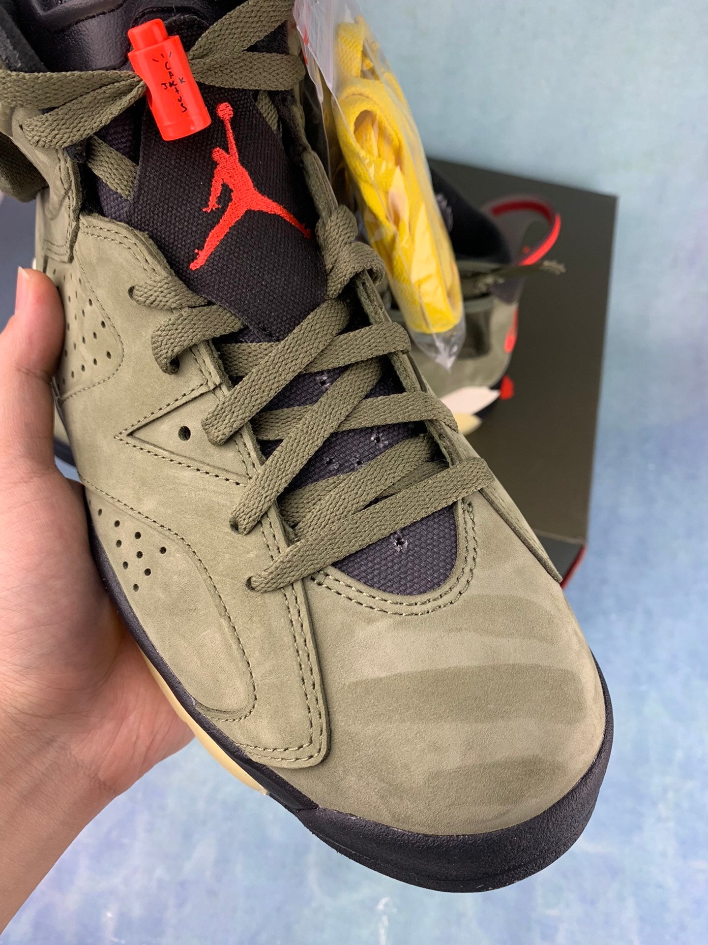 Nike Air Jordan 6 Retro x Travis Scott Medium Olive