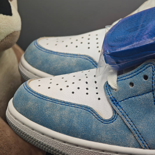 Nike Air Jordan 1 Retro High OG Hyper Royal