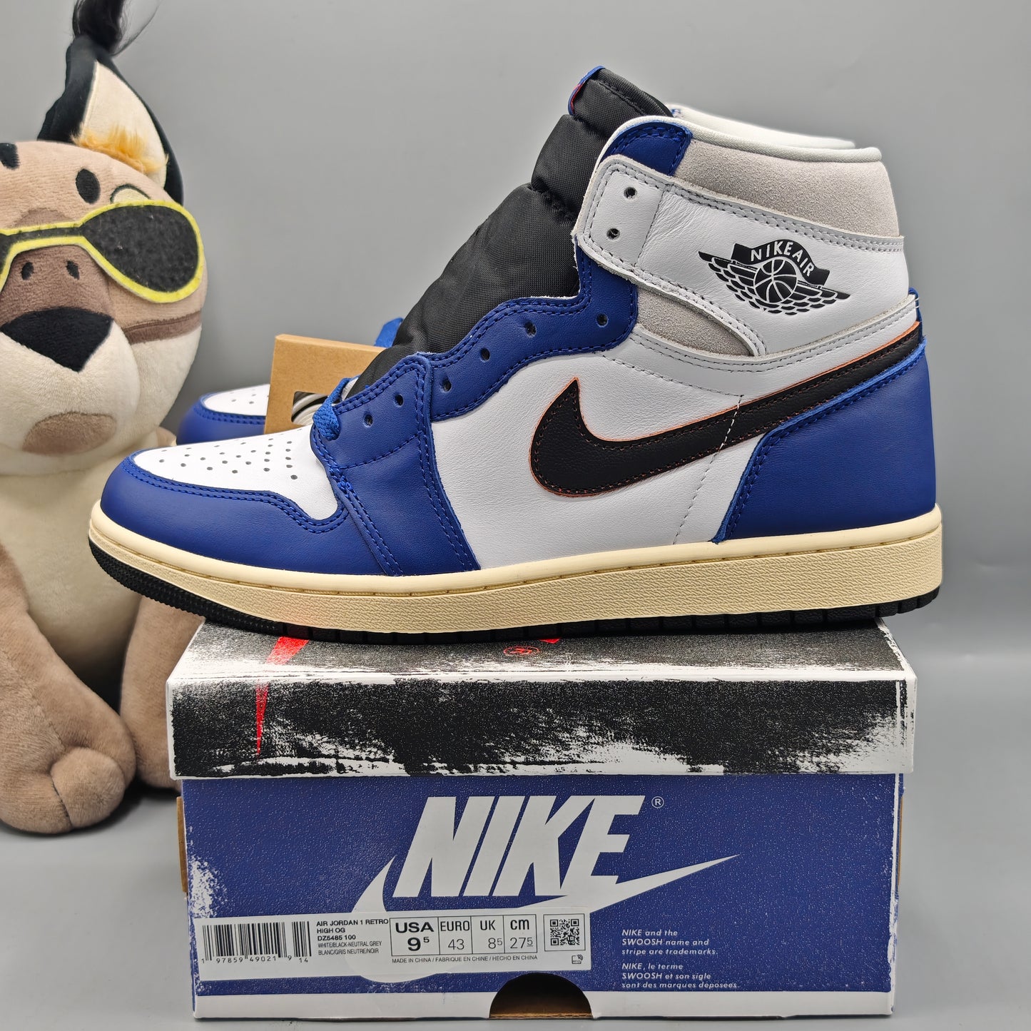 Nike Air Jordan 1 Retro High Rare Air