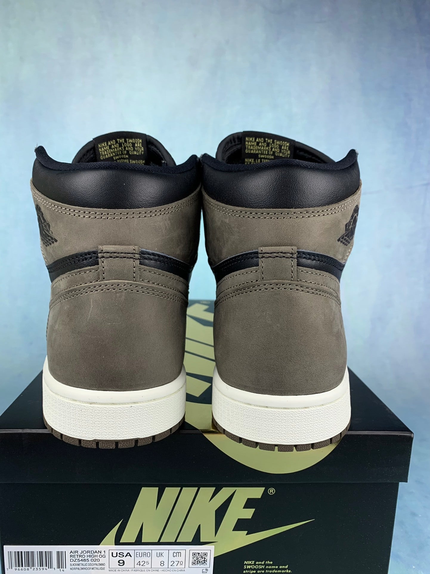 Nike  Air Jordan 1 Retro High Palomino