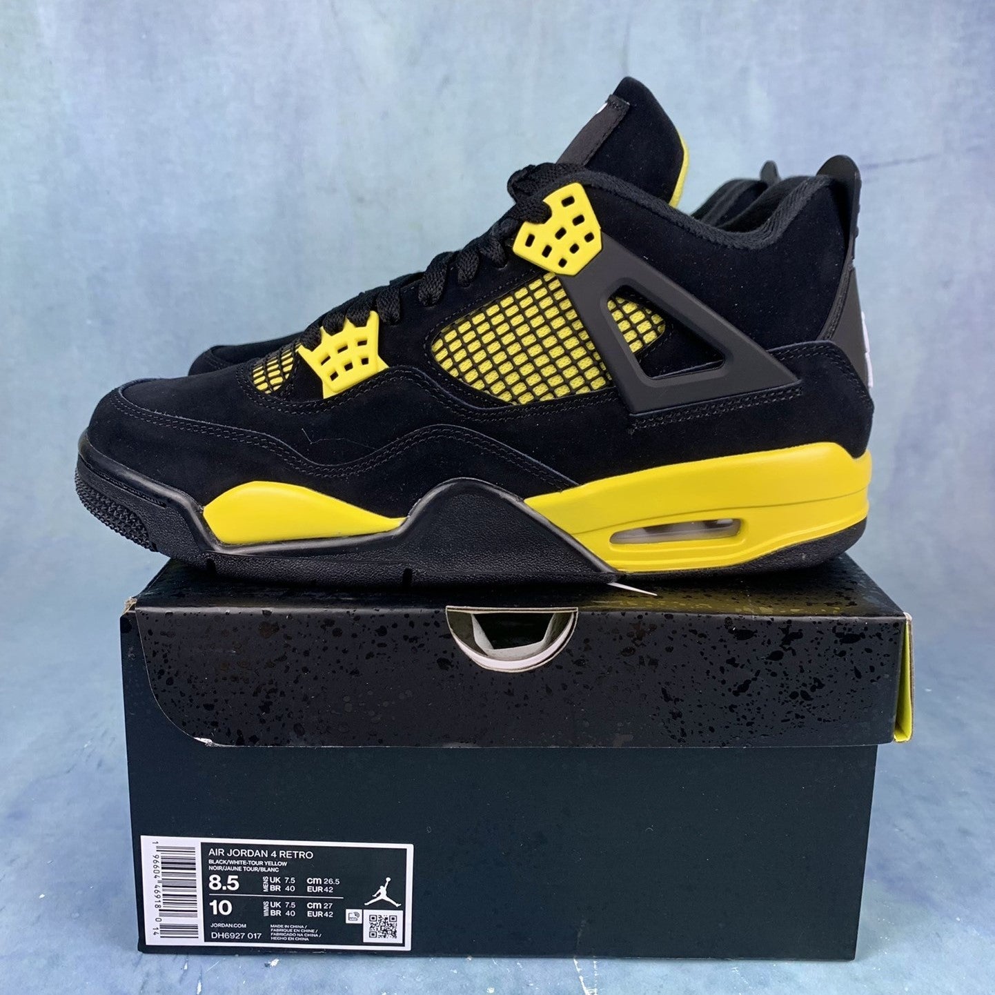 Air Jordan 4 Retro Thunder