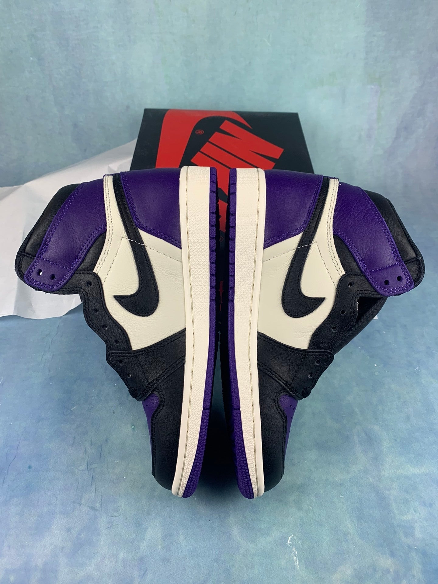 Nike Air Jordan 1 Retro High OG Court Purple