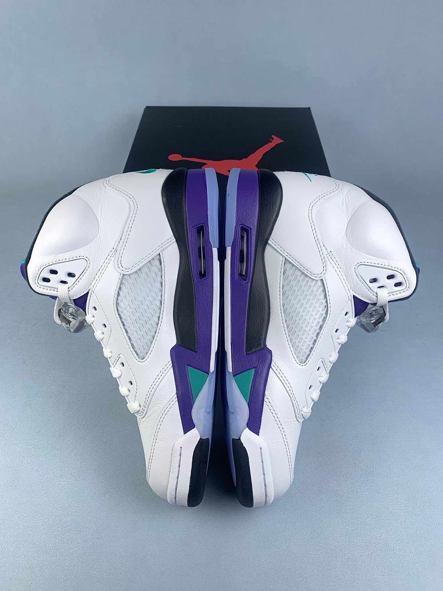 Nike Air Jordan 5 Retro Grape