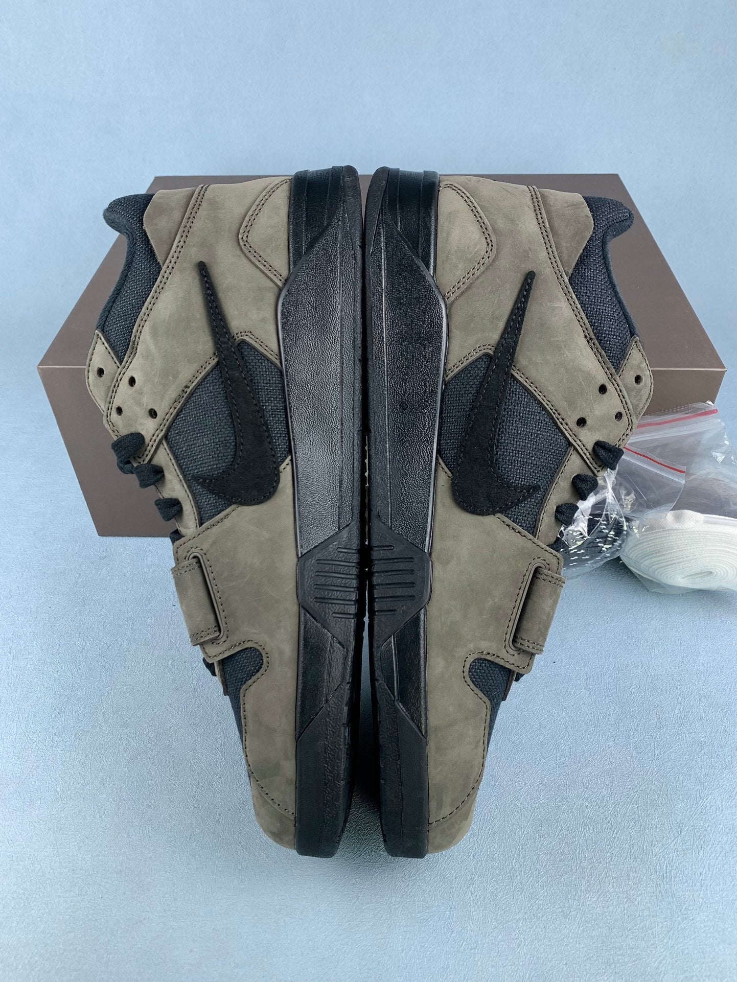 Nike Jordan Jumpman Jack TR x Travis Scott Dark Mocha