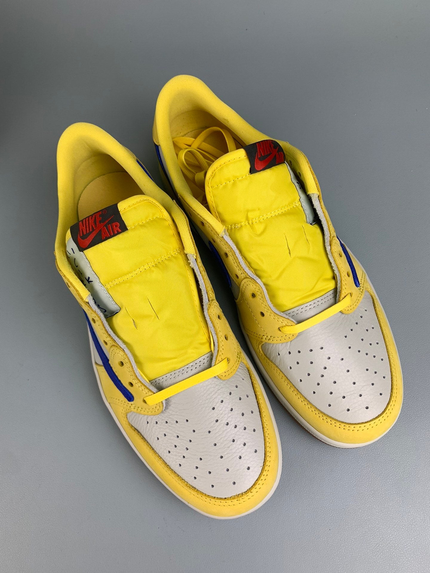 Nike Air Jordan 1 Low X Travis Scott Canary