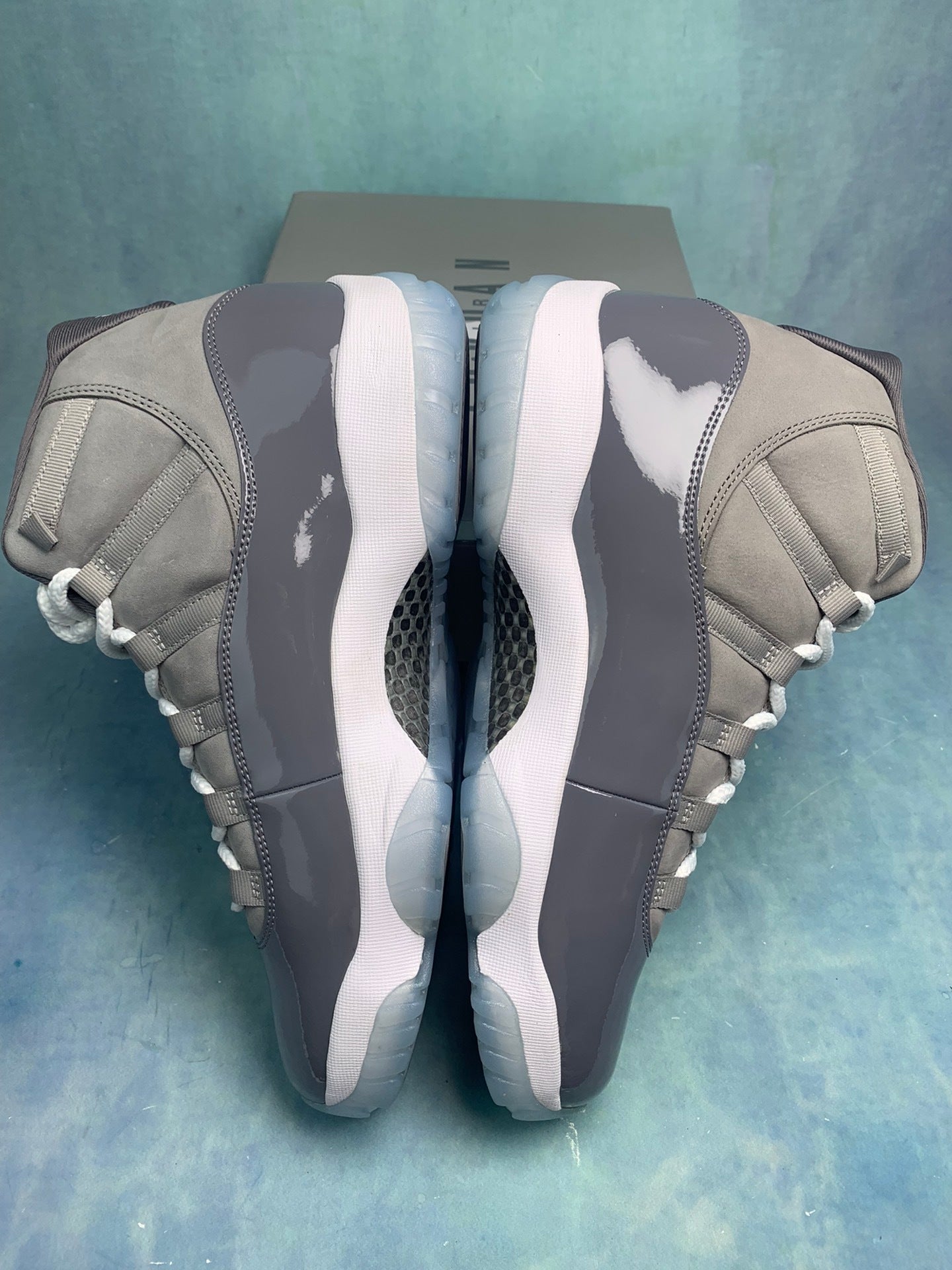 Nike Air Jordan 11 Retro Cool Grey