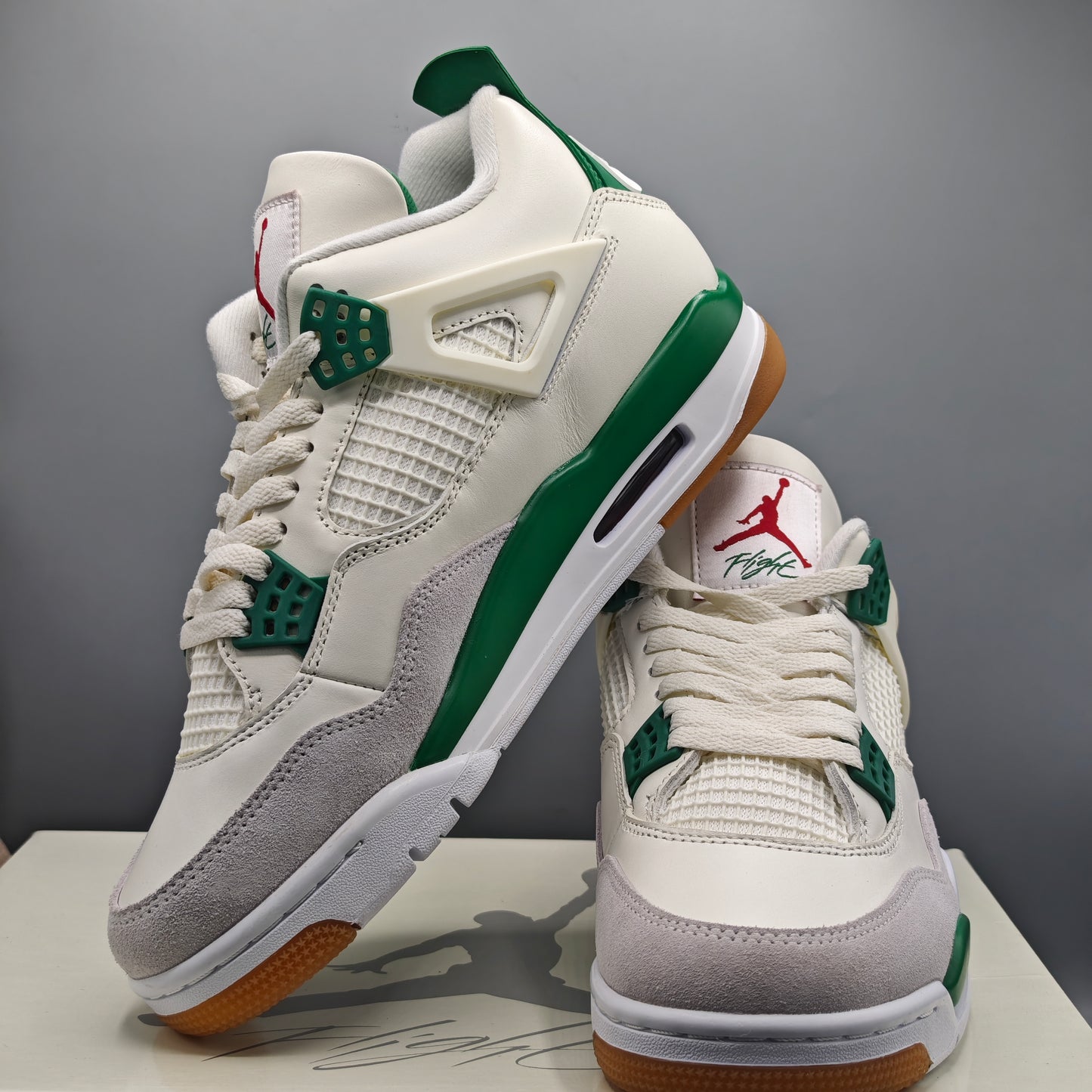 Nike SB x Air Jordan 4 Sb Retro Pine Green