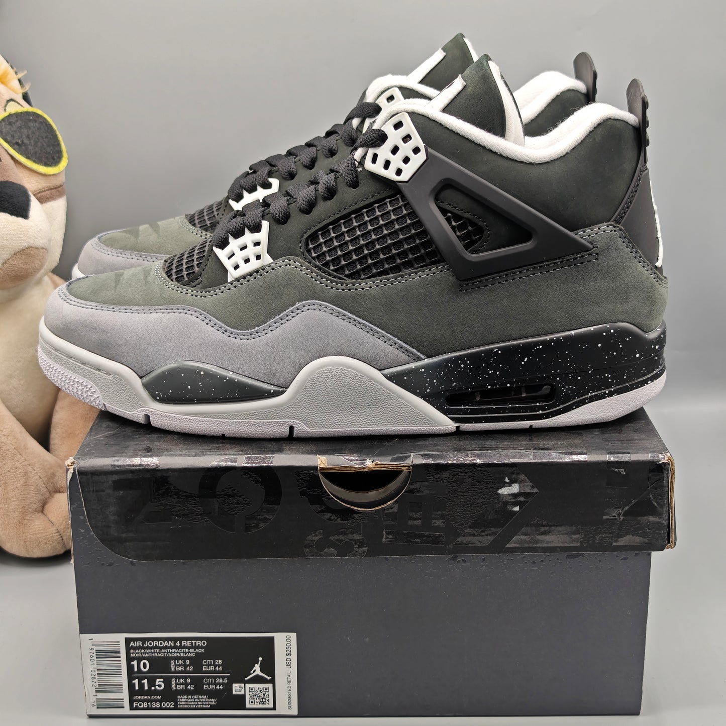 Nike Air Jordan 4 Retro Fear