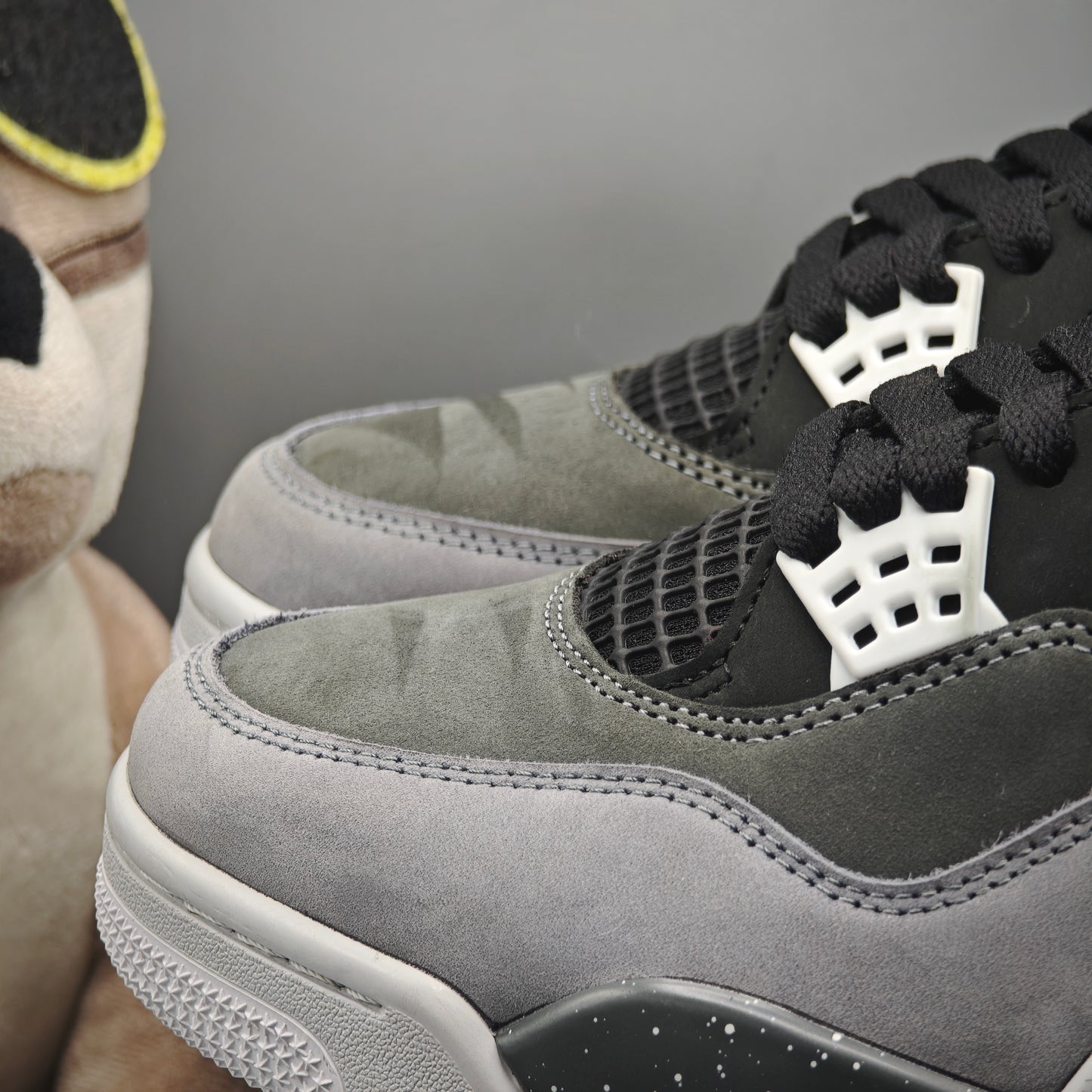 Nike Air Jordan 4 Retro Fear