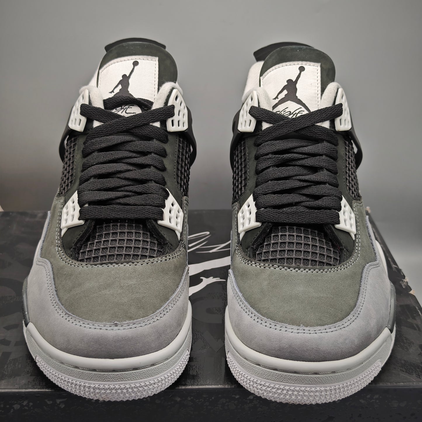 Nike Air Jordan 4 Retro Fear