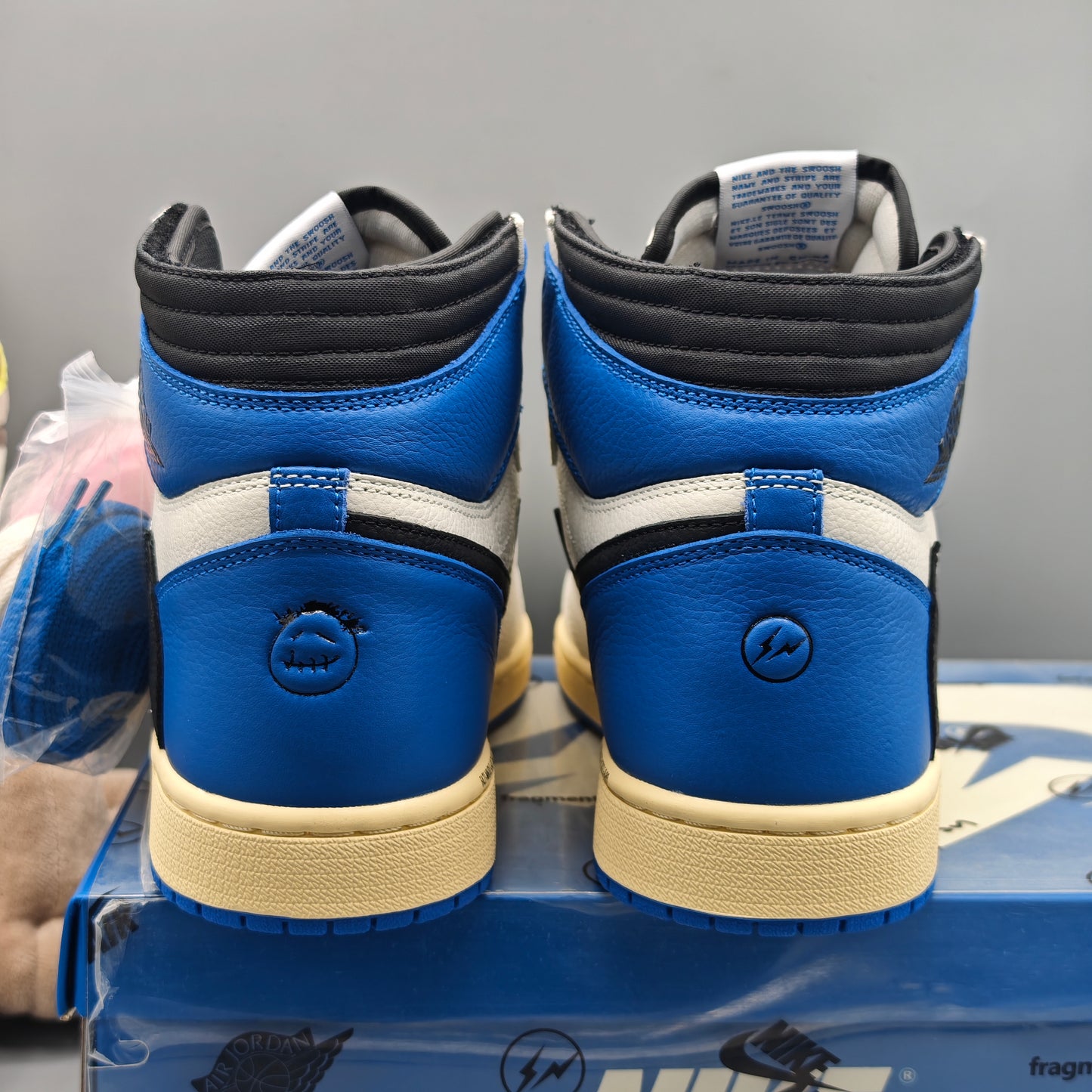 Nike Air Jordan 1 Retro High OG x Fragment Design