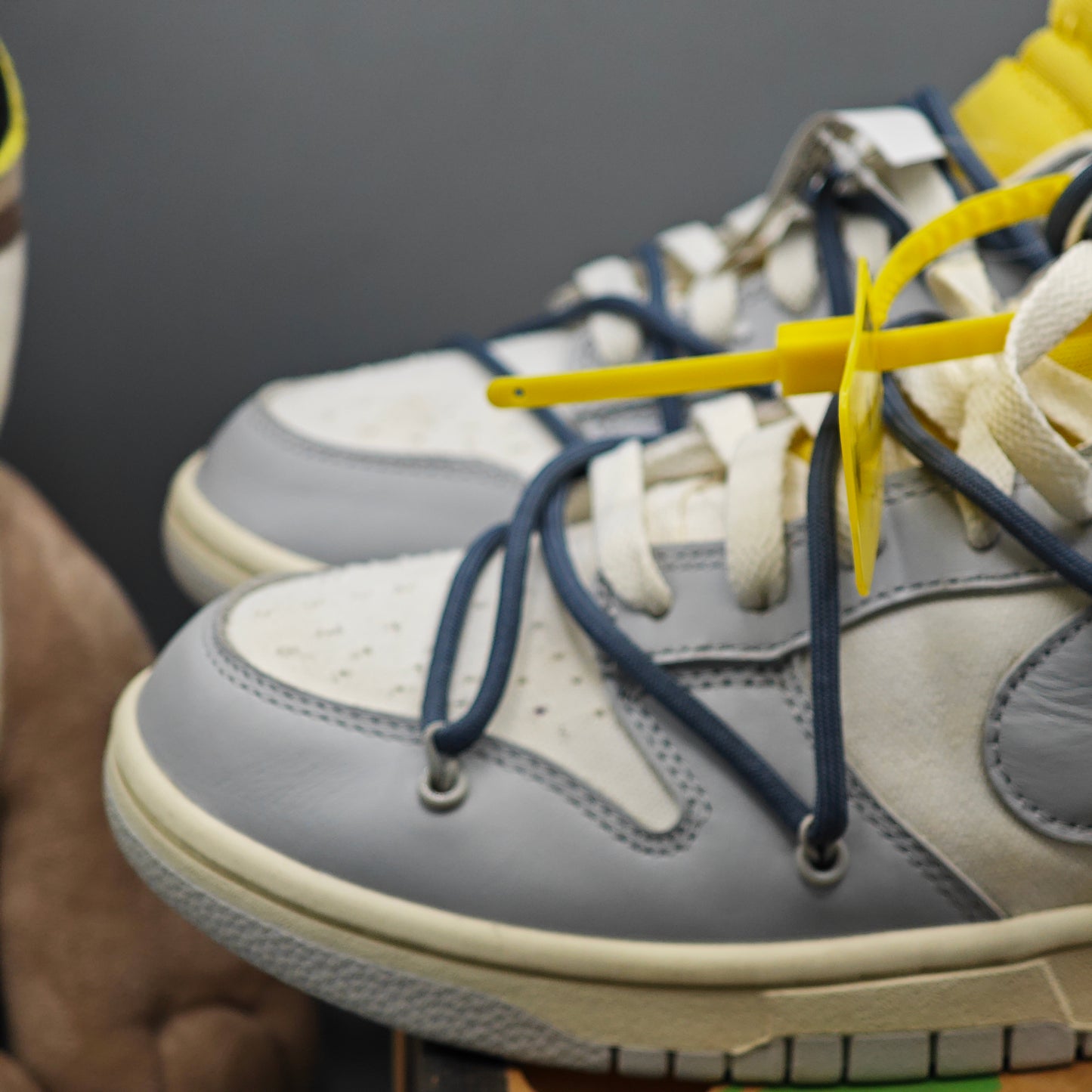 Nike Dunk Low x Off-White Lot 41