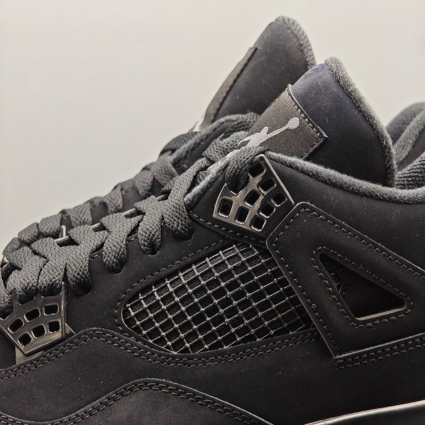 Nike Air Jordan 4 Retro Black Cat (2020)