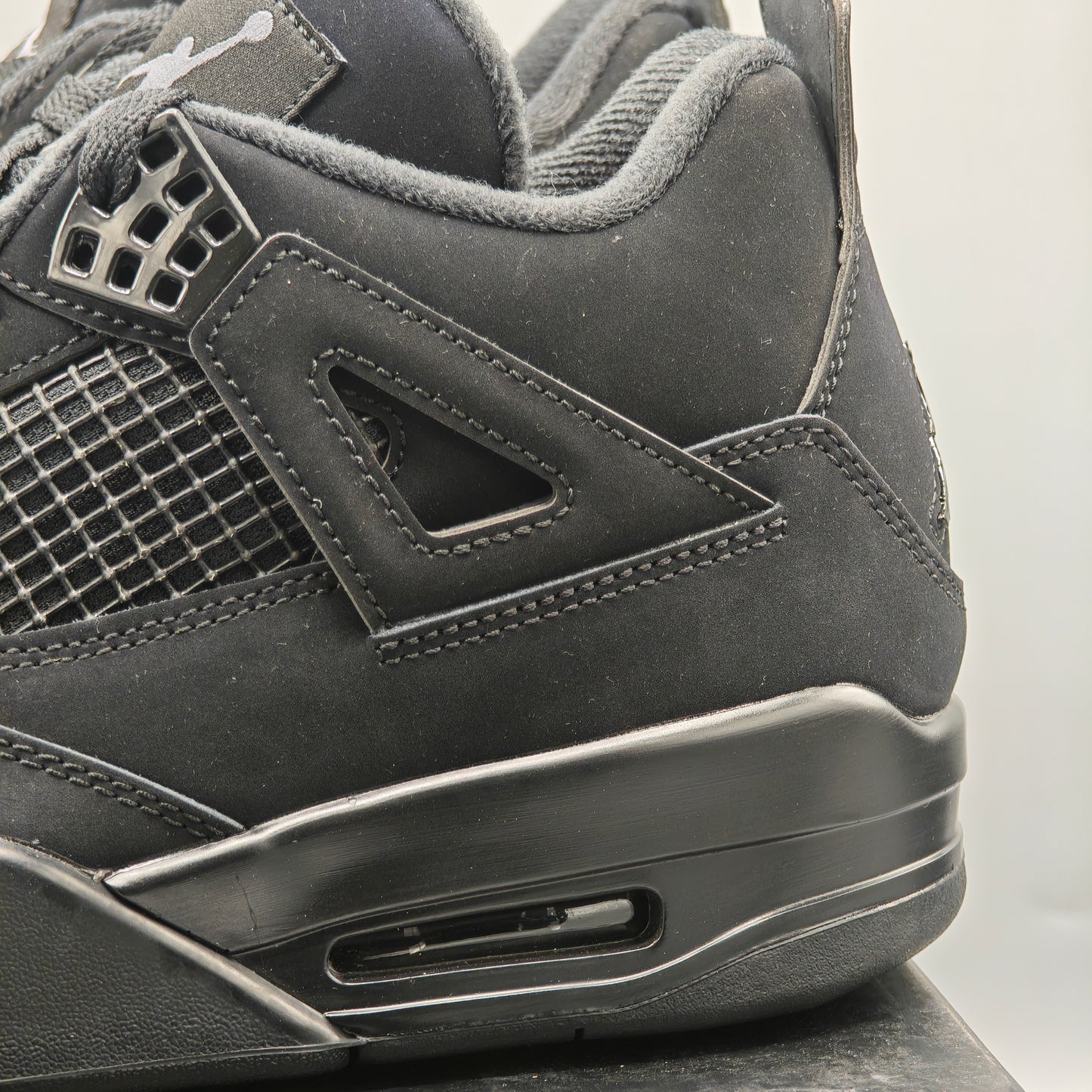 Nike Air Jordan 4 Retro Black Cat (2020)