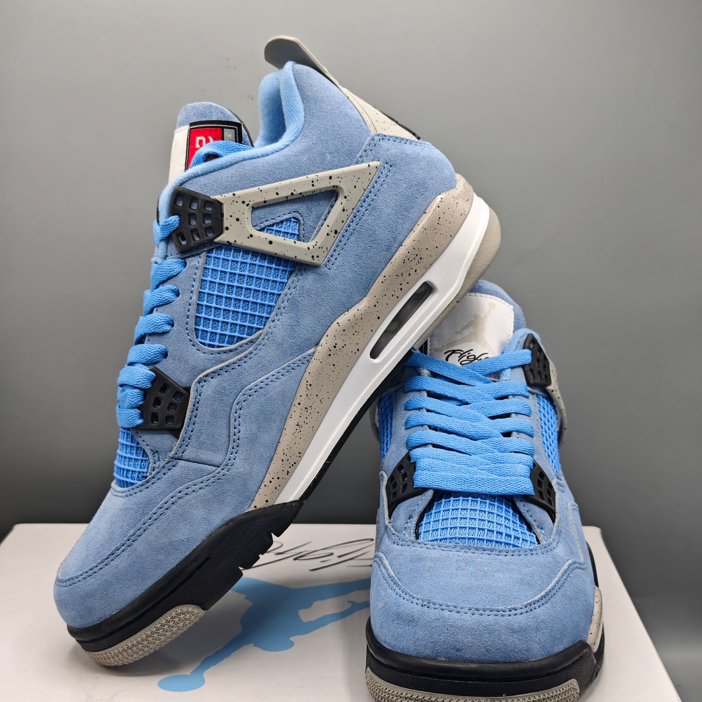 Nike Air Jordan 4 Retro University Blue