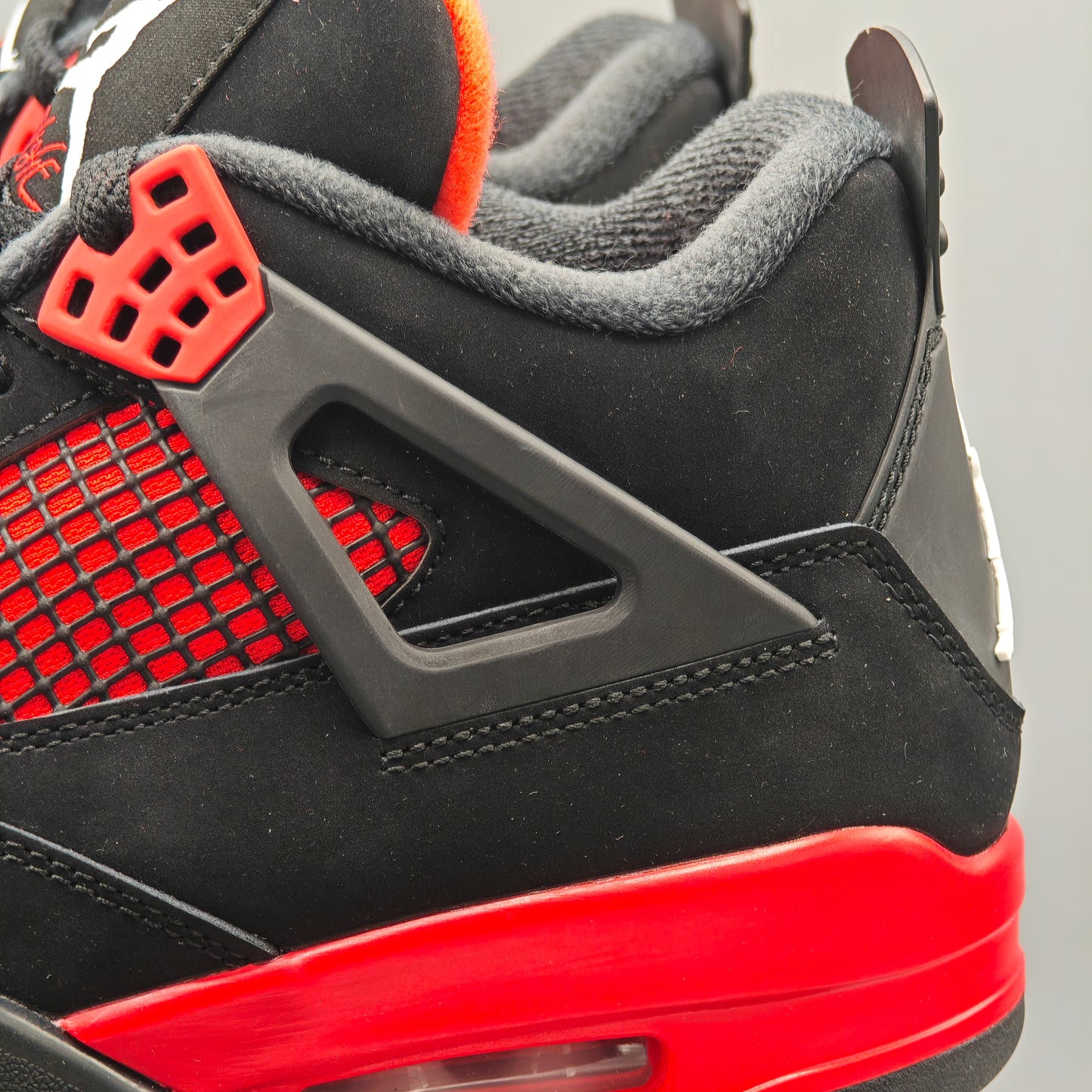 Nike Air Jordan 4 Retro Red Thunder