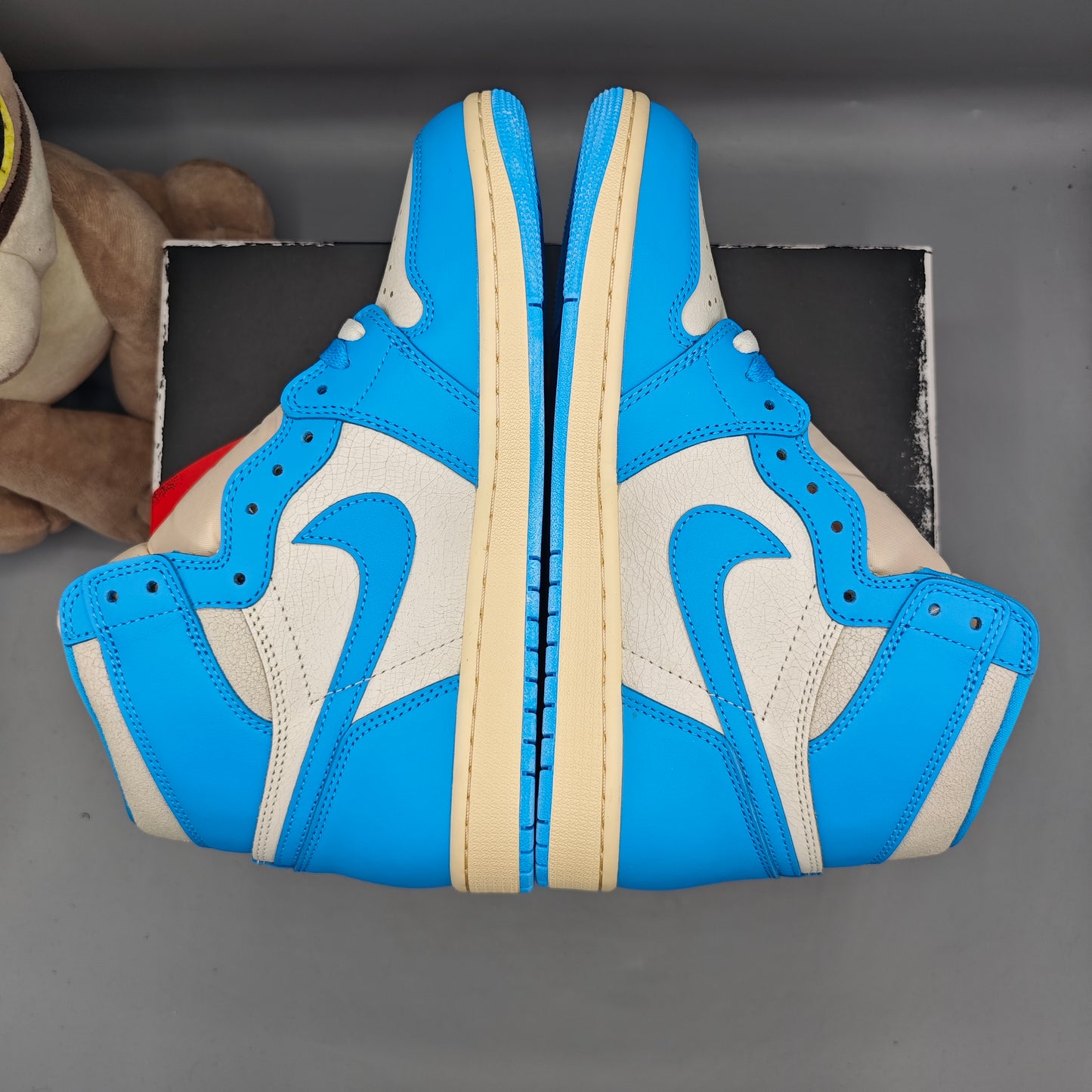 Nike Air Jordan 1 Retro High UNC Reimagined