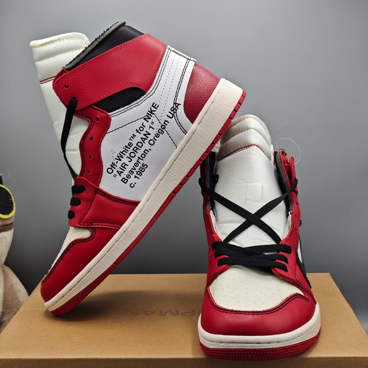 Air Jordan 1 Retro High OG x Off-White Chicago