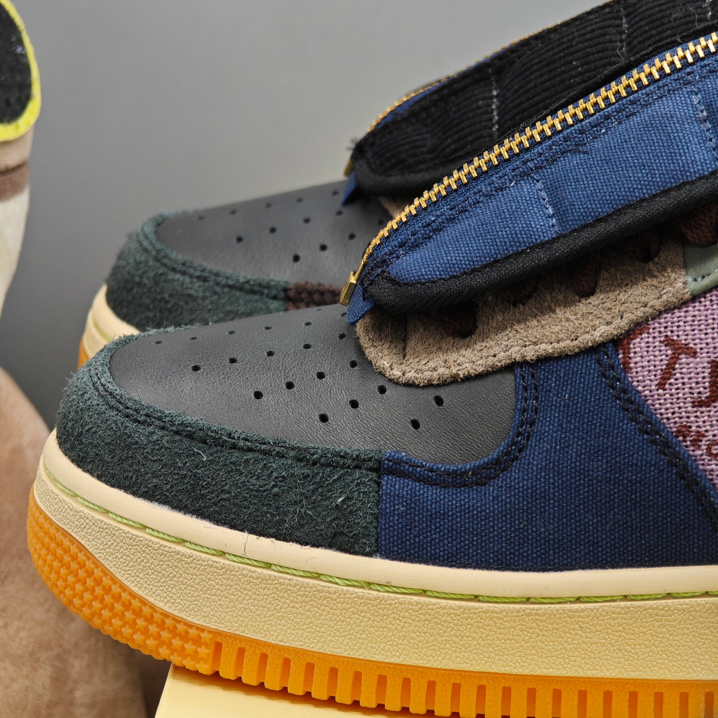 Nike Air Force 1 Low x Travis Scott Cactus Jack