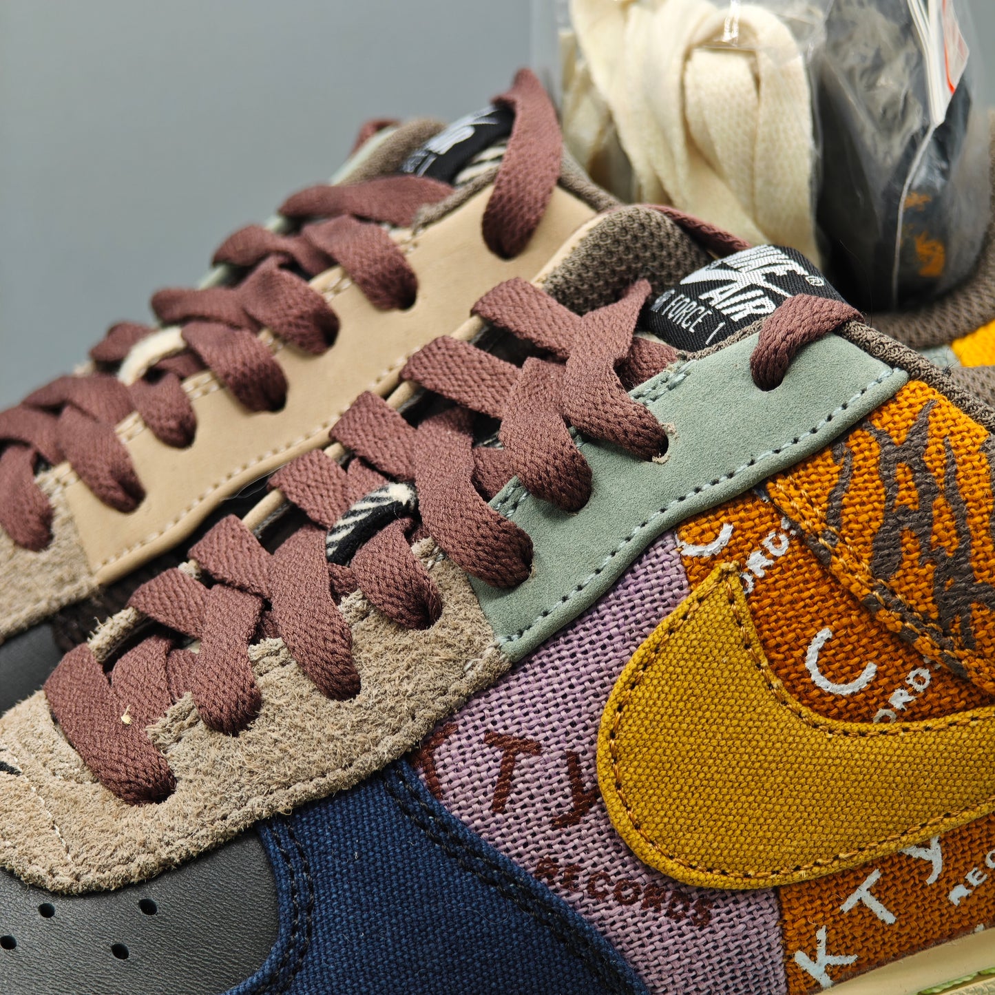 Nike Air Force 1 Low x Travis Scott Cactus Jack