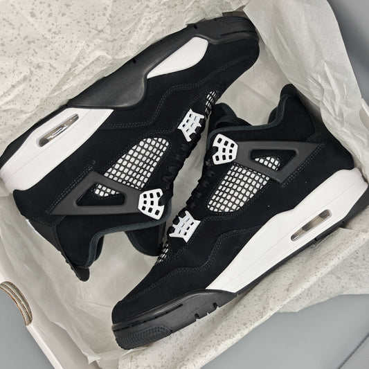Nike Air Jordan 4 Retro White Thunder