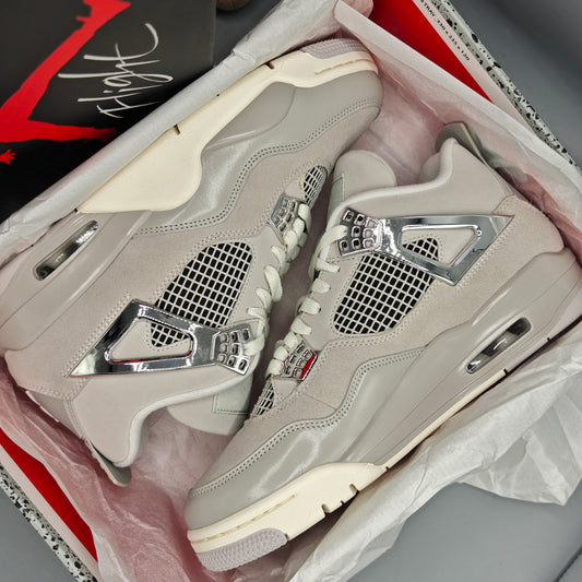 Nike Air Jordan 4 Retro Frozen Moments