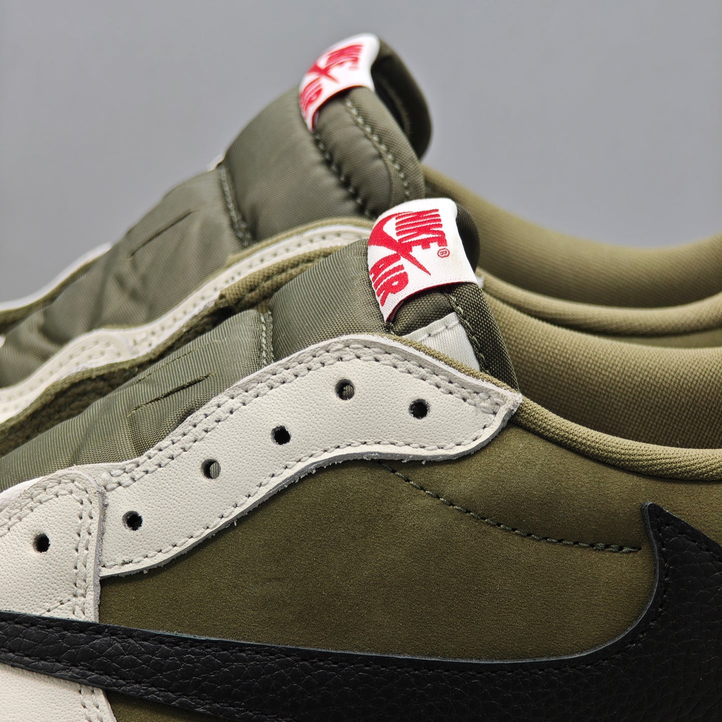 Nike Air Jordan 1 Retro Low OG SP Travis Scott Medium Olive