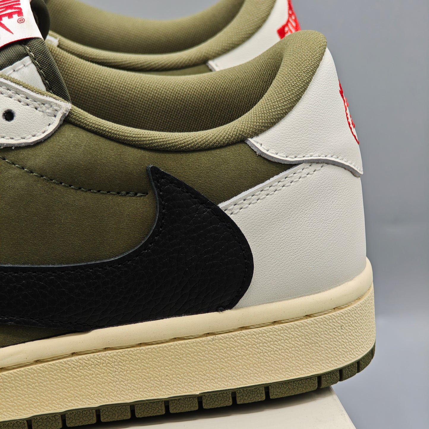 Nike Air Jordan 1 Retro Low OG SP Travis Scott Medium Olive