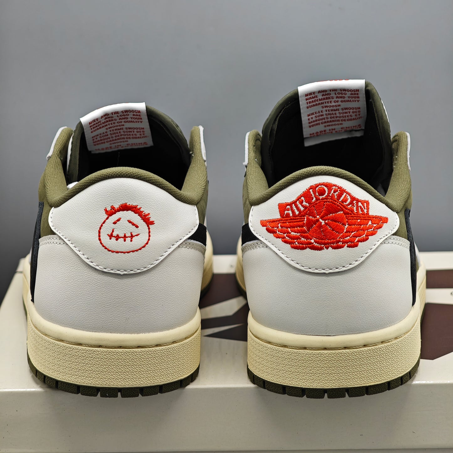 Nike Air Jordan 1 Retro Low OG SP Travis Scott Medium Olive
