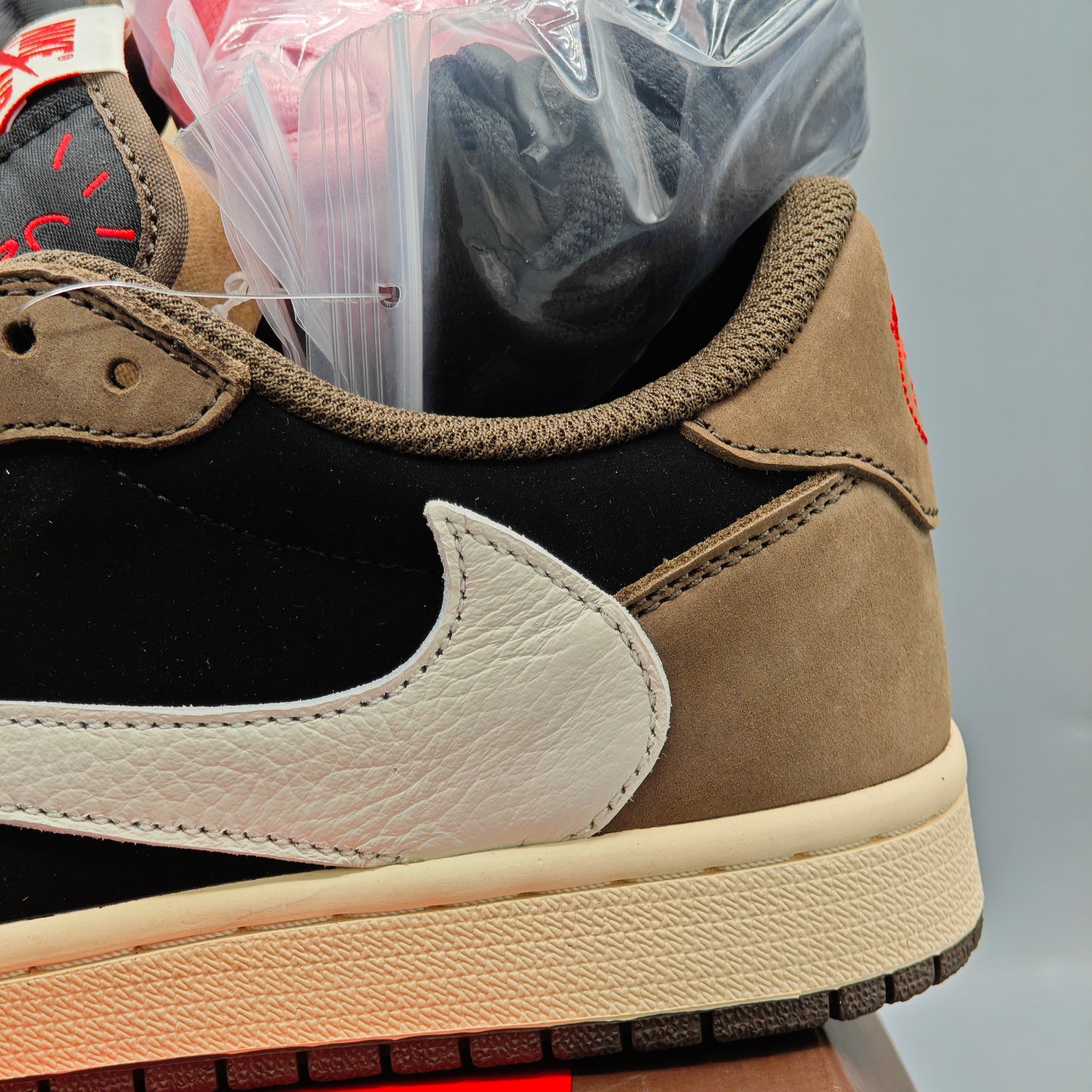 Air Jordan 1 Retro Low OG SP Travis Scott Dark Mocha