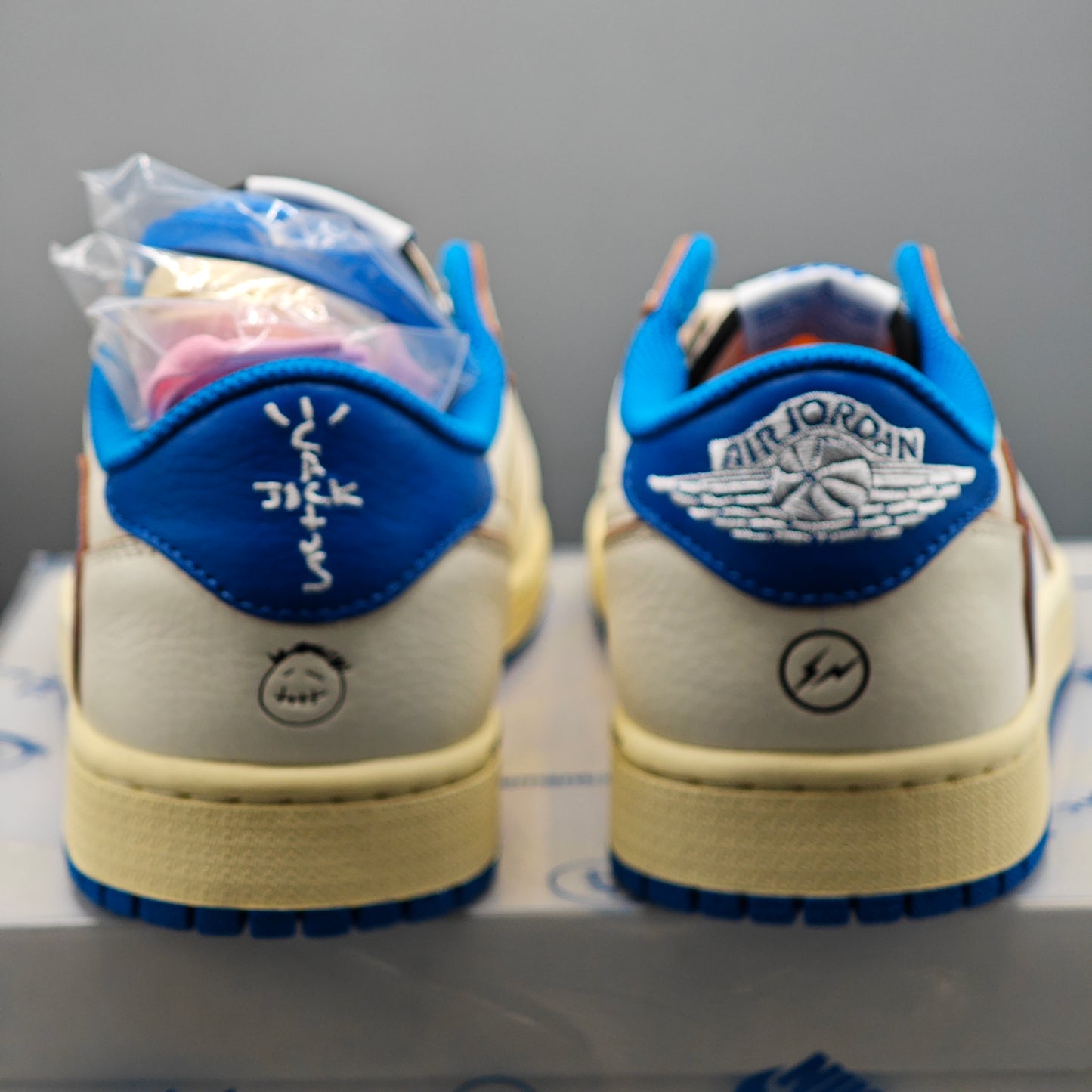 Air Jordan 1 Retro Low OG SP Travis Scott x Fragment Military Blue (2025)
