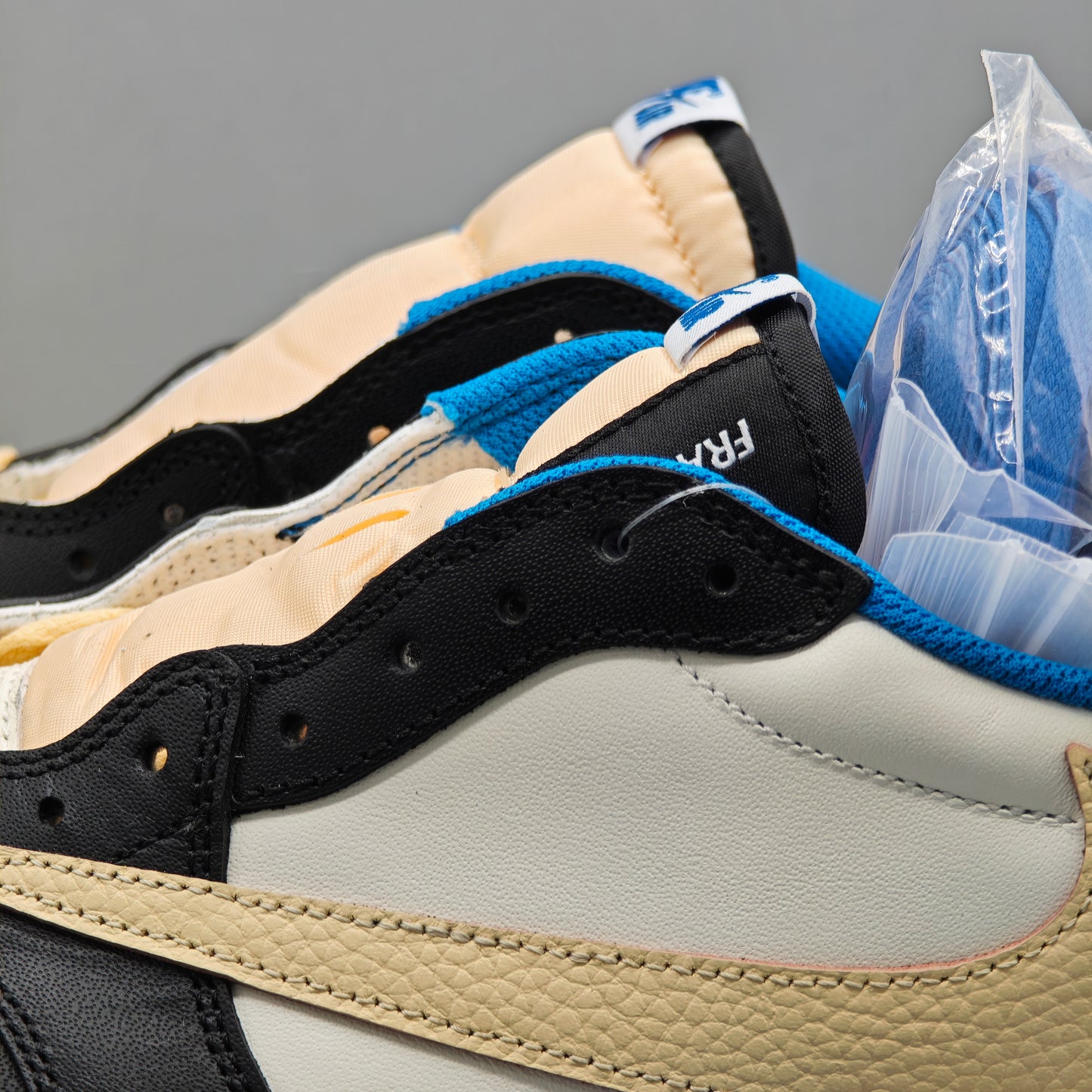 Nike Air Jordan 1 Retro Low OG SP Travis Scott x Fragment (2021)