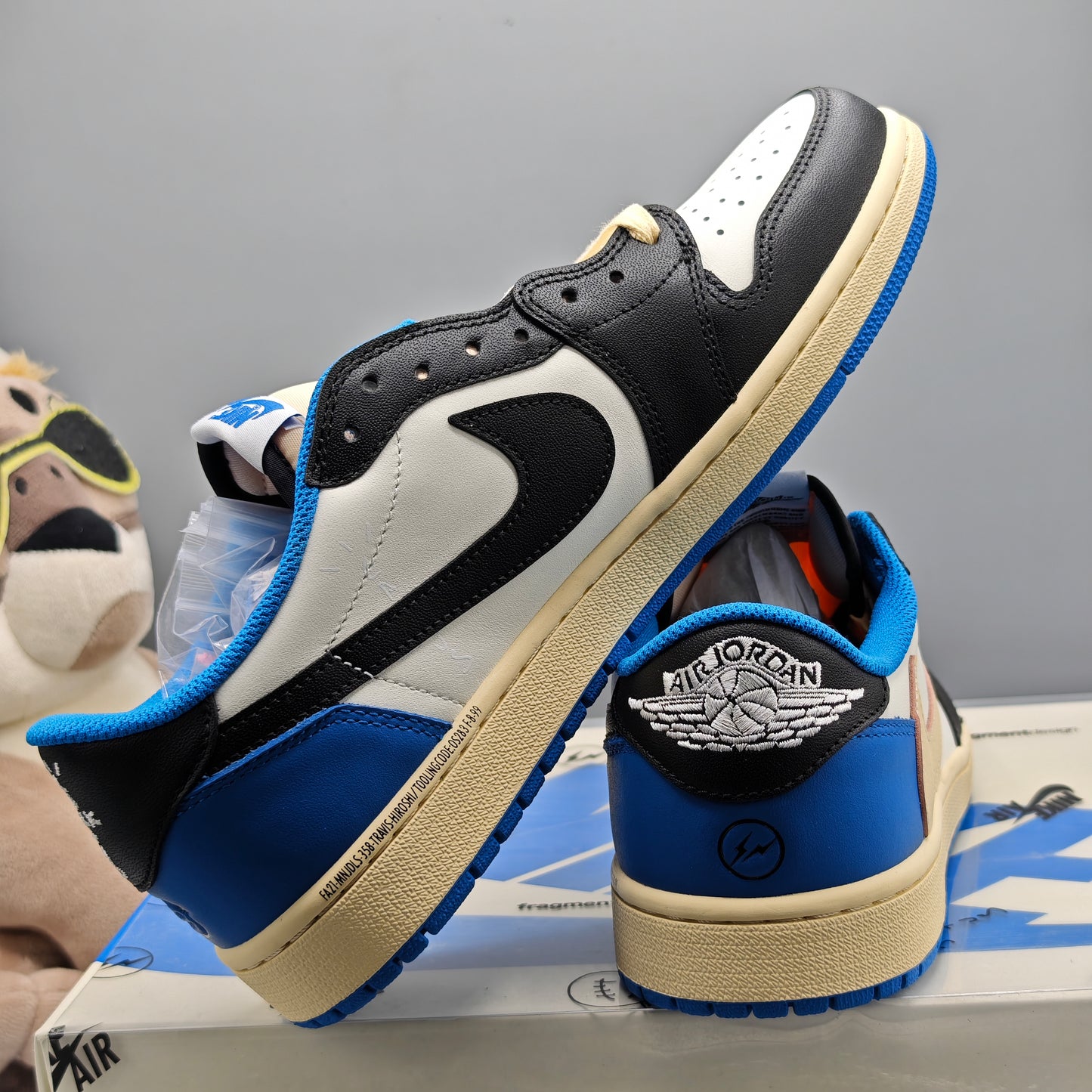 Nike Air Jordan 1 Retro Low OG SP Travis Scott x Fragment (2021)