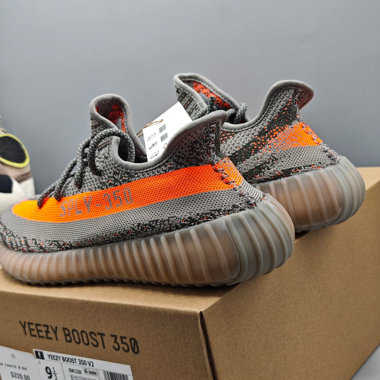 Adidas Yeezy Boost 350 V2 x Kanye West Beluga Reflective