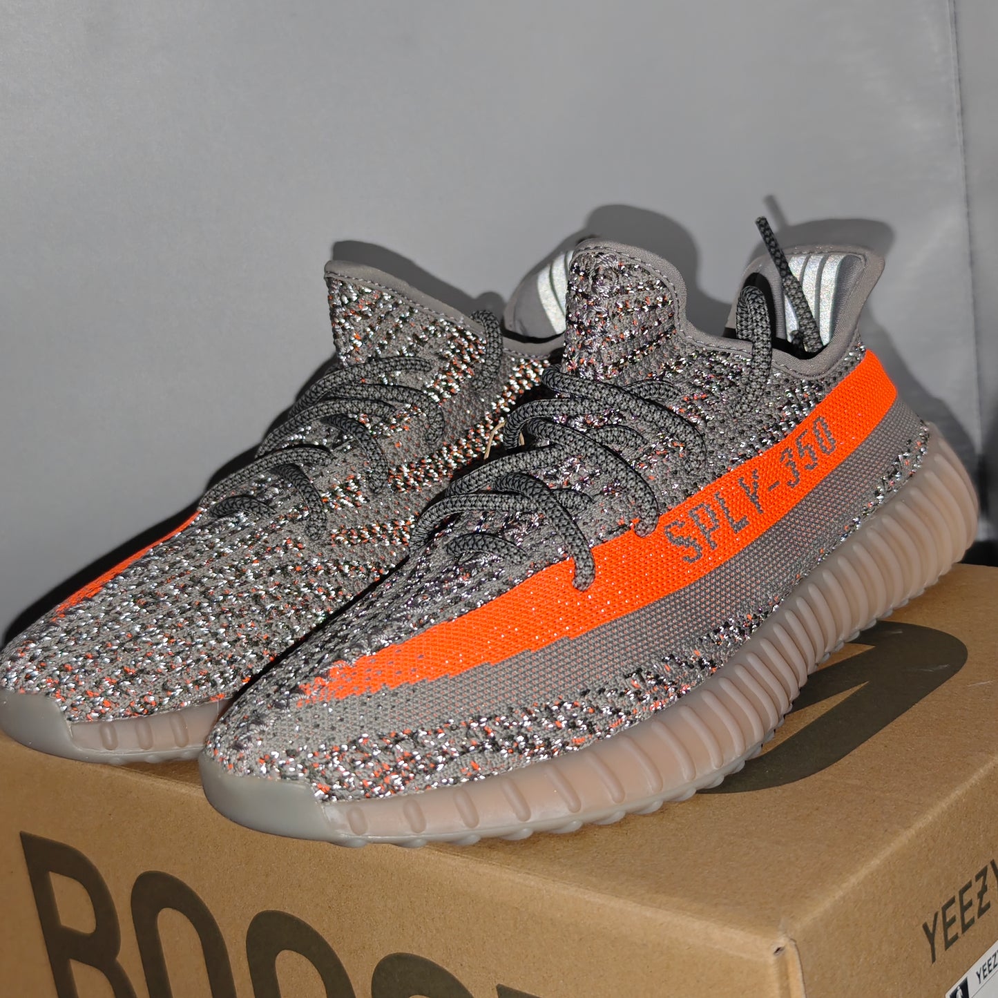 Adidas Yeezy Boost 350 V2 x Kanye West Beluga Reflective