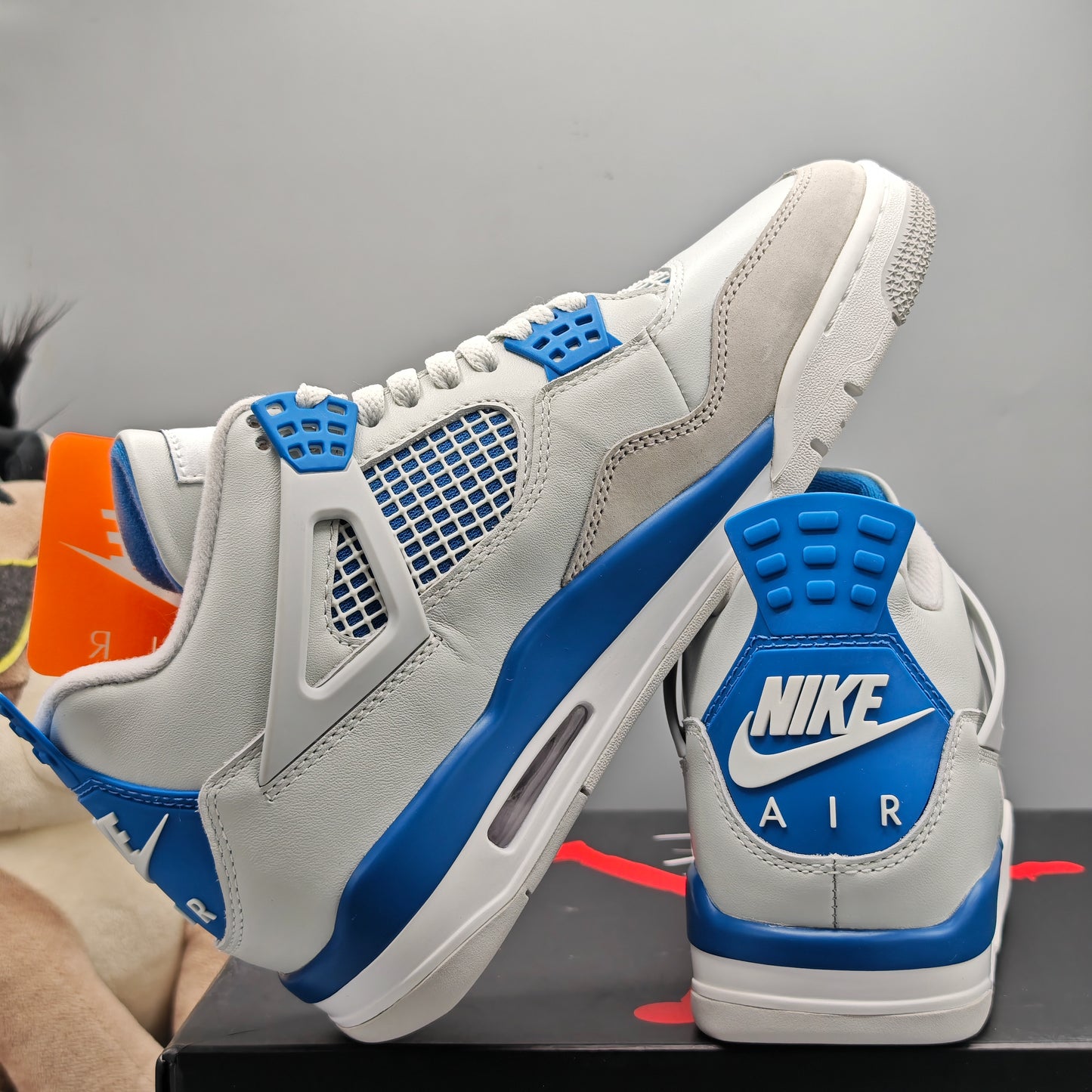 Nike Air Jordan 4 Retro Military Blue