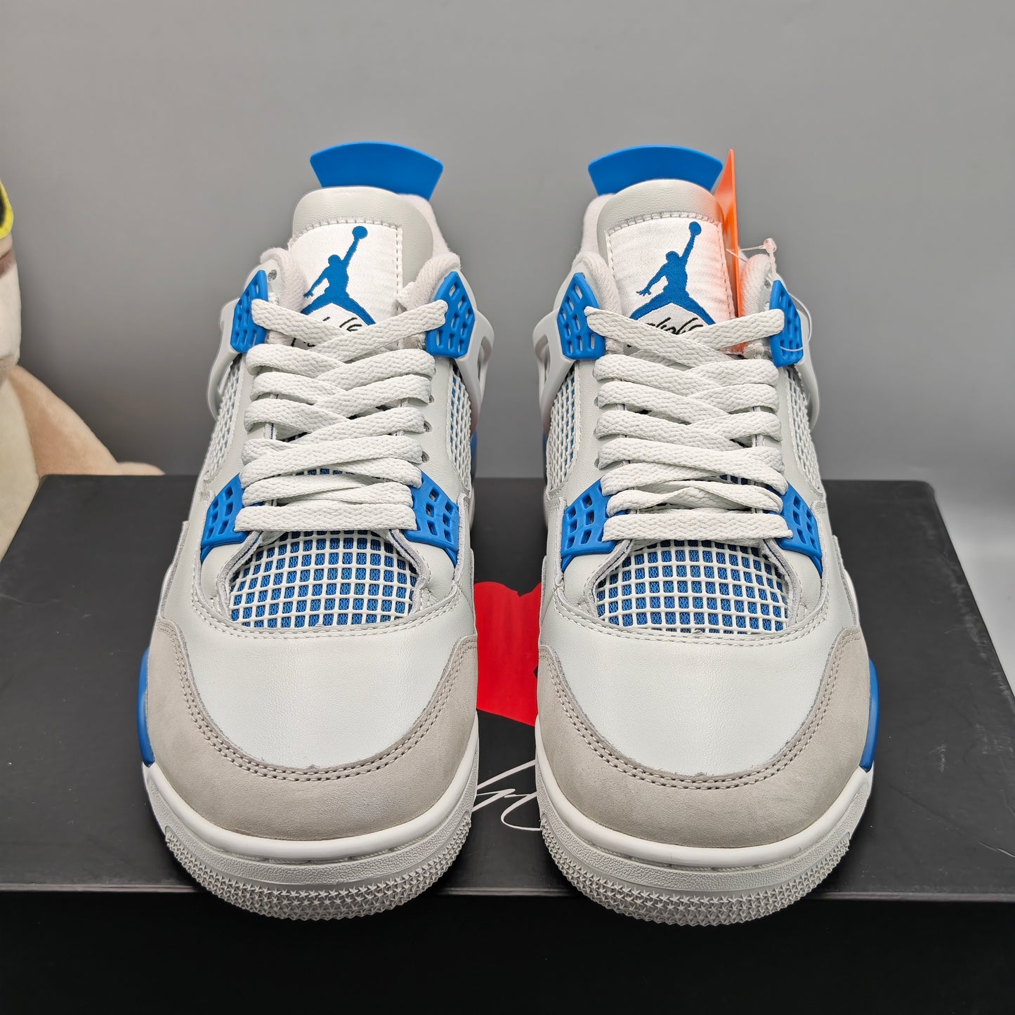 Nike Air Jordan 4 Retro Military Blue