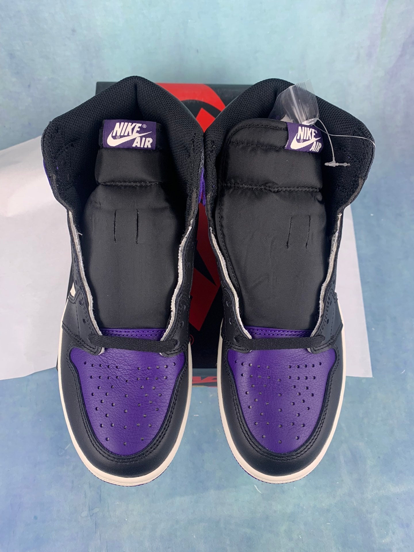 Nike Air Jordan 1 Retro High OG Court Purple