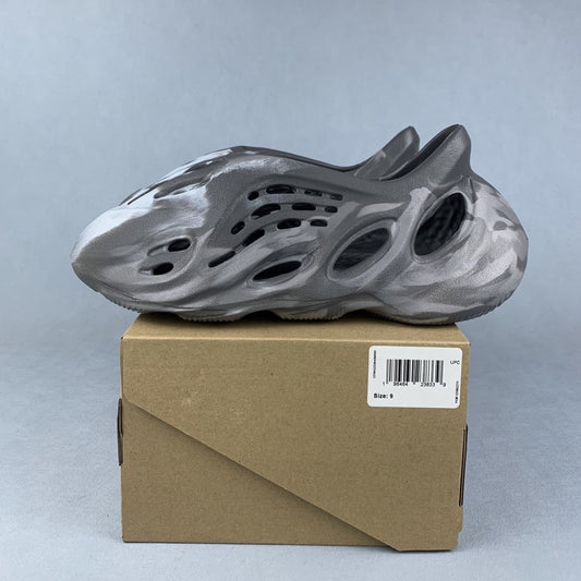 Adidas Yeezy Foam Runner MX Granite