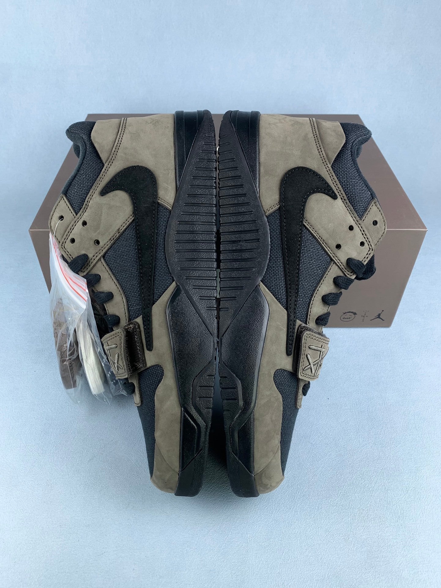 Nike Jordan Jumpman Jack TR x Travis Scott Dark Mocha