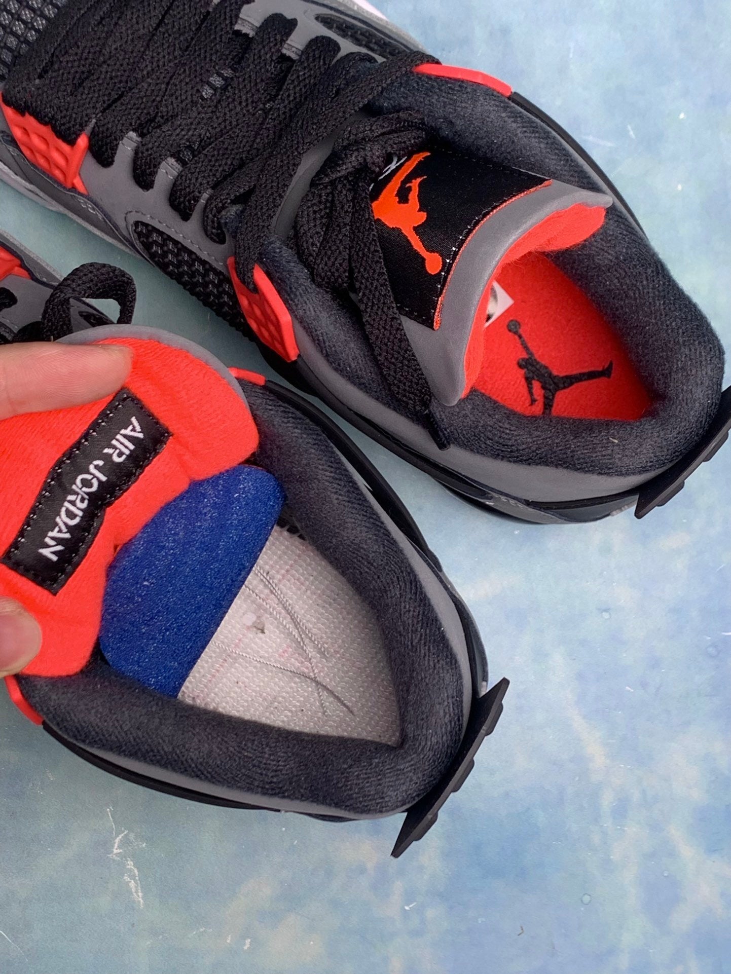Nike Air Jordan 4 Retro Infrared